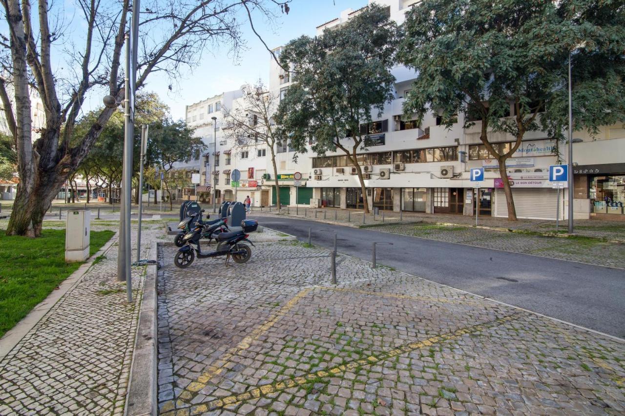 Apartamento Avenida Da Liberdade Albufeira Bagian luar foto